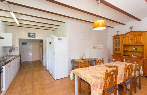 Castellet i la Gornal Villa | Self catering Cal Vimón for 14 people