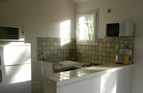 Monacia-d'Aullene Apartment | Self catered studio in a quiet village with view of the sea