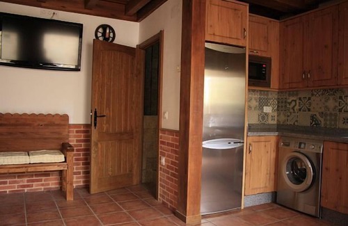 Navamorisca Cottage | Self catering El Teñao for 8 people