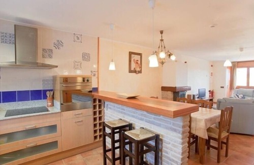 Farreres-Suanya-Comtals-Sta.Caterina-L'oller-La Guia Cottage | Self catering Les Farreras for 7 people