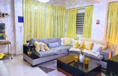 Ensanche Ozama Apartment | Self-checking-Fast internet-Alexa-Smart-Tv-AC-Hot Water