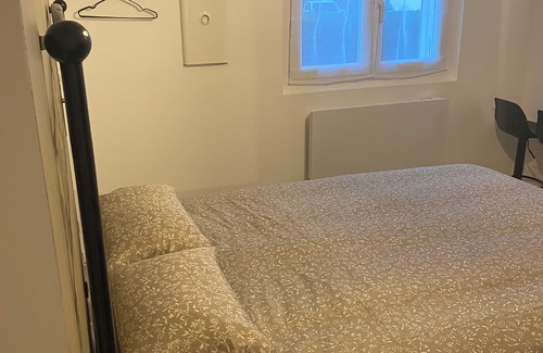 Fos-sur-Mer Bed & Breakfast | Self-contained, private accommodation in Fos sur Mer