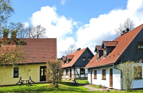 Hausles House | Semi-detached house, Mitwitz