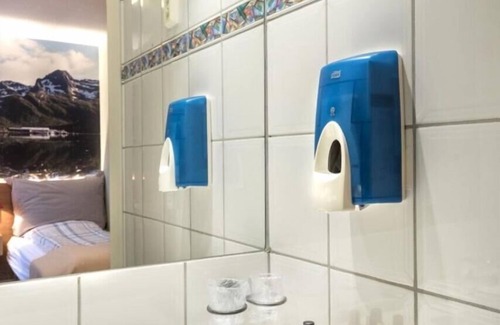 Finnsnes Hotel | Senja Hotell