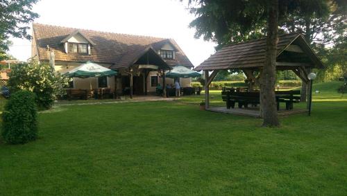 Miljana Bed & Breakfast | Seoski turizam Sumak