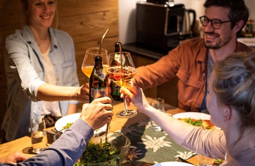 Schwob House | "sepperl Alm" für 4-6 Personen, 2 Separate Schlafzimmer, Terrasse mit Bergblick, Whirlpool, Infrarotliegen