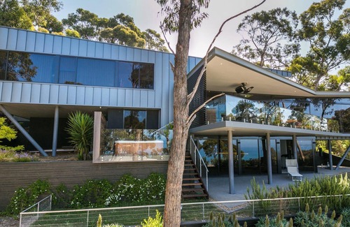 Lorne House | Serendipity - Luxury On Every Level