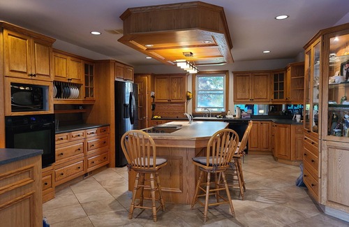 Whitchurch-Stouffville House | Serene 5 bedrm entire house on acres land & ponds