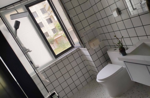 Weihai Apartment | Serene Countryside Getaway