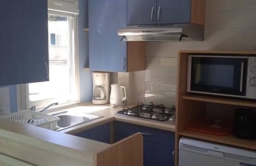 Prailles RV Rental | Serene Lakeside Retreat with Heated Pool, Nature Activities & Lake View