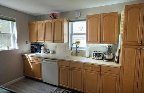 Voluntown House | Serene Lakefront Villa