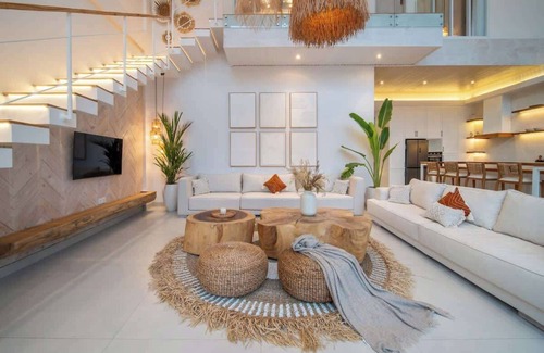 Dalung Villa | Serene Luxury Villa Near La Brisa and Echo Beach