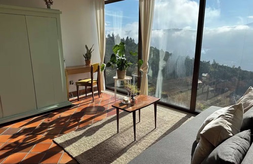 Oliveira do Hospital Apartment | Serene Mountain View Retreat