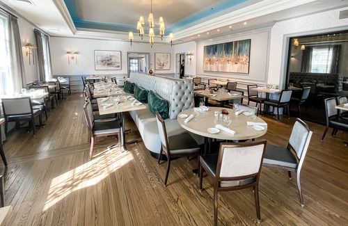 Norwich Villa | Serene Spa Hideaway Minutes to Mohegan Sun Casino