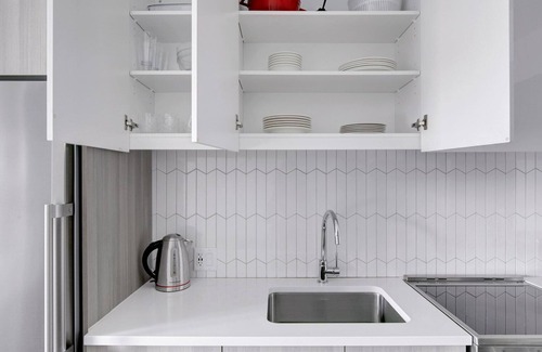 MIT Apartment | Serene Studio, Kendall Square, Gym, walk to MIT by Blueground