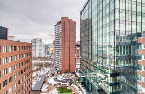 MIT Apartment | Serene Studio, Kendall Square, Gym, walk to MIT by Blueground