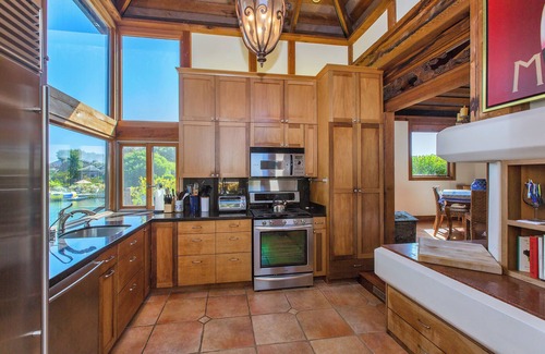 Stinson Beach House | Serenity on the Lagoon in charming Stinson Beach