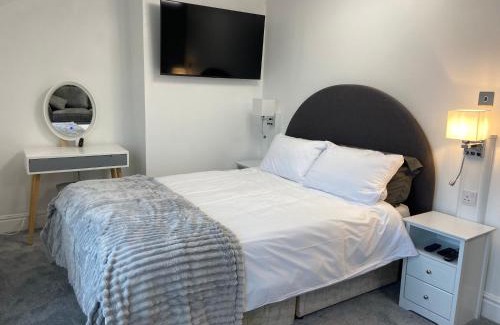 Douglas Promenade House | Serenity Suites