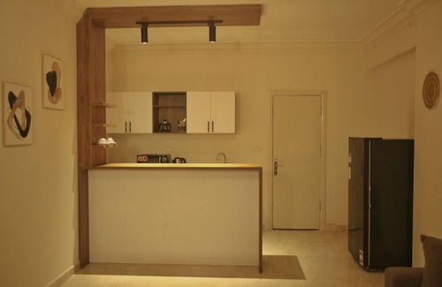 New Cairo Apartment | Settle Inn South 90 Apartments