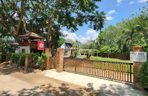 Pai Cabin | Seven 50s