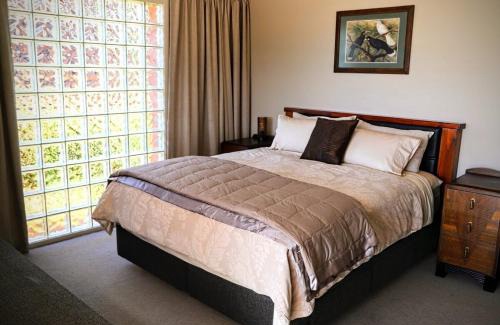 Manapouri Apartment | Shadowland Apartment