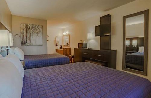 Branson West Hotel | Shady Acre Inn and Suites