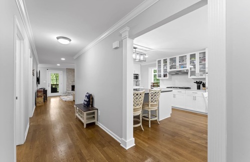 Barium Springs House | Shady Shoals - Lakefront; Quiet Cove; Huge Dock; Pool Table; Walk to State park