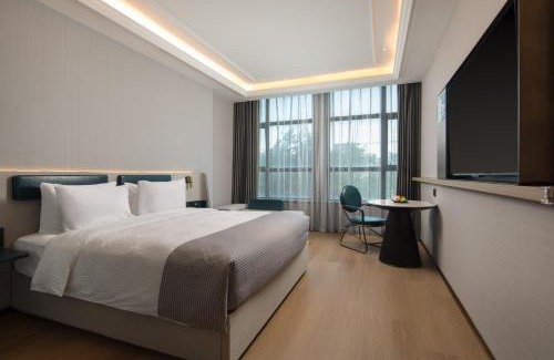 Pudong Hotel | Shanghai Wild Animal Park Wanda Yuehua Hotel