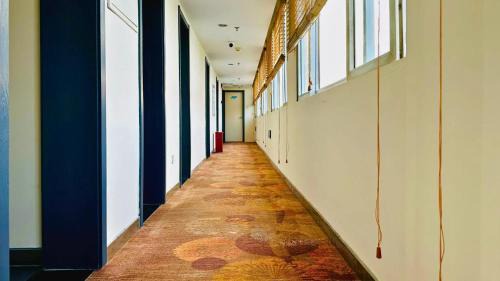 Jing'an Hotel | Shanghai Zhongan Hotel Xizang North Road Subway Station Branch