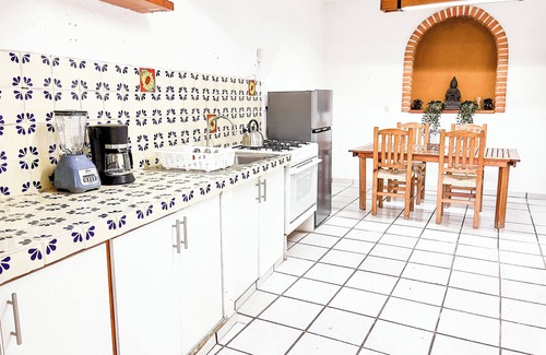 Tepoztlan Bed & Breakfast | Shanti Home