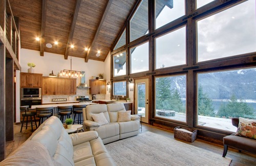 Cle Elum House | Shared Game Room: Dazzling Cle Elum Home