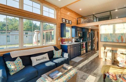 Whitney House | Shared Outdoor Pool and Patio Whitney Retreat!