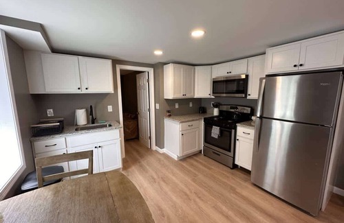 Seabrook Apartment | Shark Bait - Cozy Coastal Escape Near Hampton Beach!