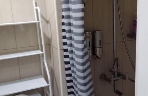 Barangay 76 Apartment | Shell residence resort type staycasion at MOA