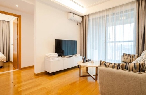 Longhua District Hotel | ShenZhen Allan apartment