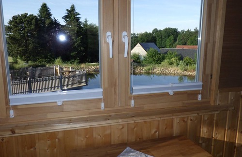 Niederfrohna Apartment | Shepherd's wagon red Lotte - Auszeithof Niederfrohna