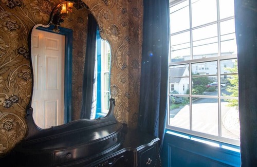 Mystic Apartment | "Shepherdess": Mystic Blue Salon With River View