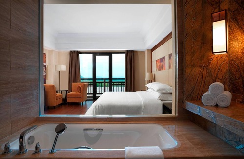 Changbai Mountain West Slope Hotel | Sheraton Changbaishan Resort