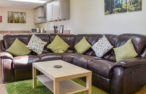 Sherwood Forest Cottage | Sherwood Forest Lodge 1