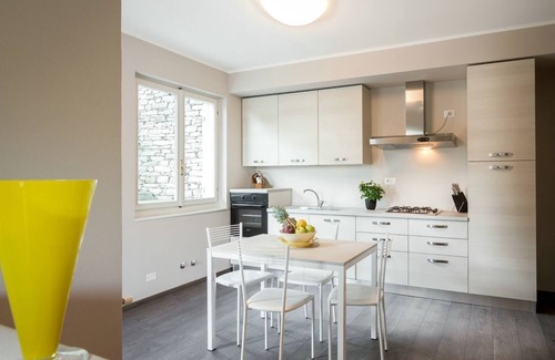 Moltrasio Apartment | Shimmering Waters - My Home In Como