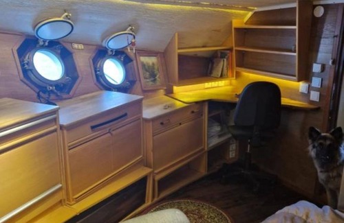 Sodertalje Boat Rental | Ship Windö - Double Room Yacht