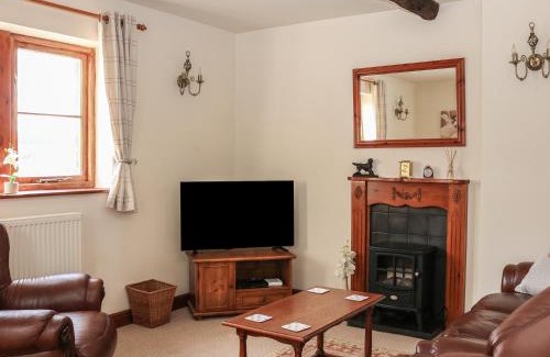 Holestone Moor House | Shire Cottage at Top Butterley Farm