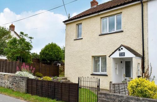 Middlezoy House | Shirley's Cottage