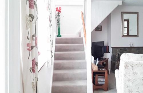 Middlezoy House | Shirley's Cottage