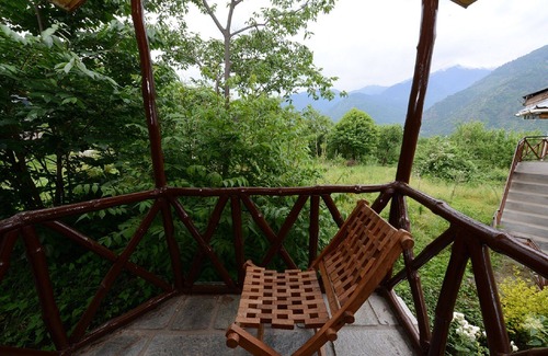 Aleo Villa | Shoran in Treetops Cottage - Detached bungalow