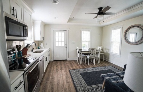 Freeport Cottage | Short drive to the beautiful 30-A beaches!nCozy Riverwalk Landing Cottage 9-I