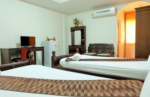 Lop Buri Hotel | Siam House Interplace