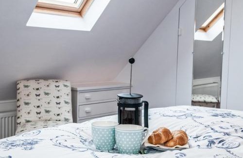 Nailsworth House | Silver Birch Lodge