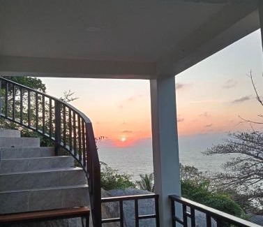 Baan Tai Apartment | Silver Cliff Bungalow