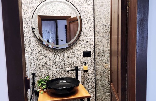 Gjirokaster House | Silver Hill Guesthouse